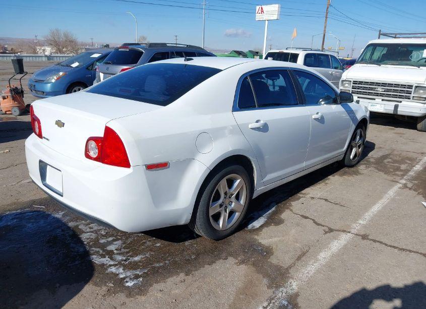 Photo 4 of 2011 Chevrolet Malibu LS (VIN 1G1ZB5E14BF211601)
