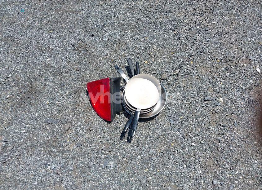 Photo 12 of 2011 Chevrolet Malibu LS (VIN 1G1ZB5E14BF227846)