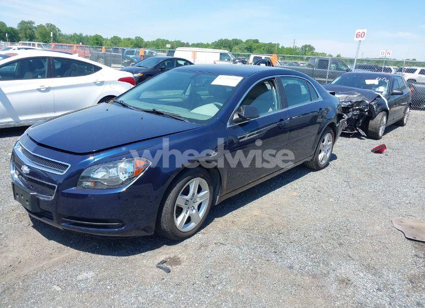 Photo 2 of 2011 Chevrolet Malibu LS (VIN 1G1ZB5E14BF227846)