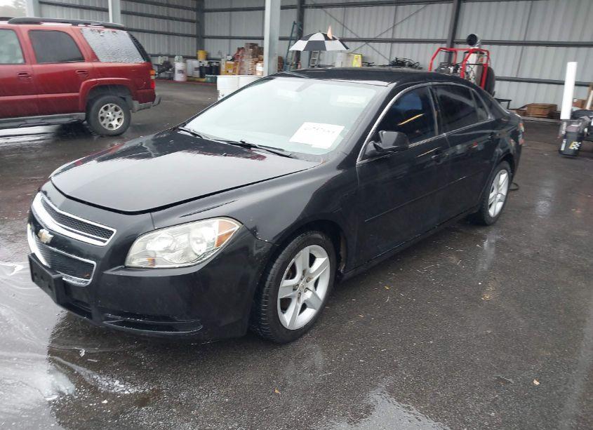Photo 2 of 2011 Chevrolet Malibu LS (VIN 1G1ZB5E14BF234666)