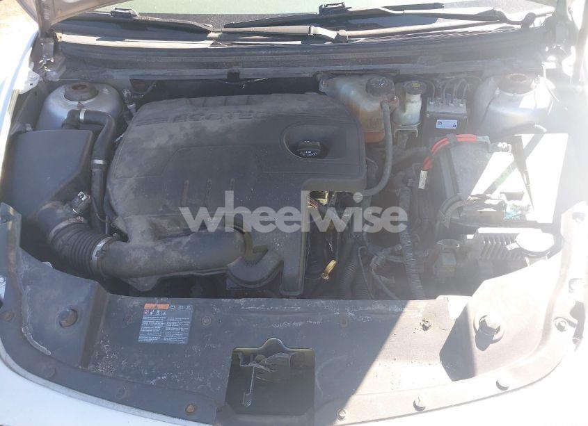 Photo 10 of 2011 Chevrolet Malibu LS (VIN 1G1ZB5E15BF106372)