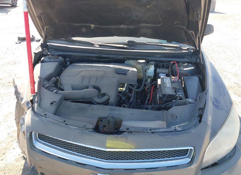 Photo 10 of 2011 Chevrolet Malibu LS (VIN 1G1ZB5E15BF145401)