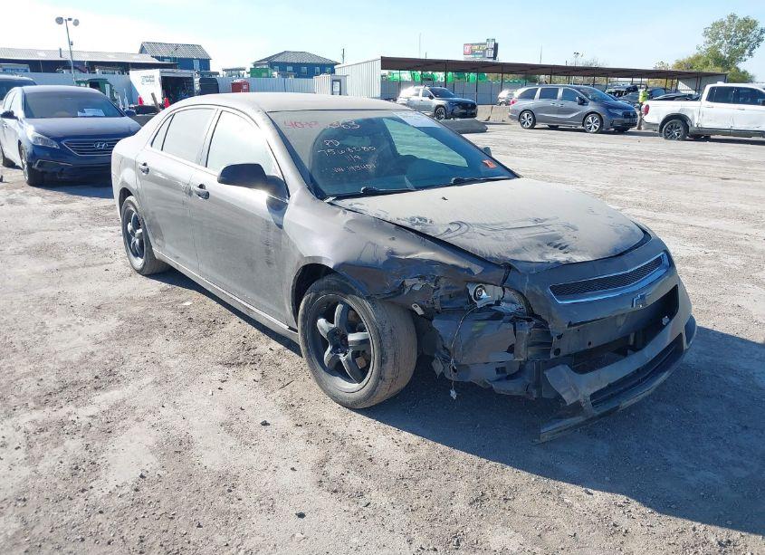 Photo 6 of 2011 Chevrolet Malibu LS (VIN 1G1ZB5E15BF145401)