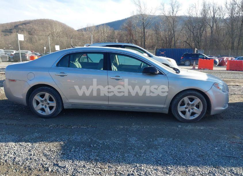 Photo 13 of 2011 Chevrolet Malibu LS (VIN 1G1ZB5E15BF161825)