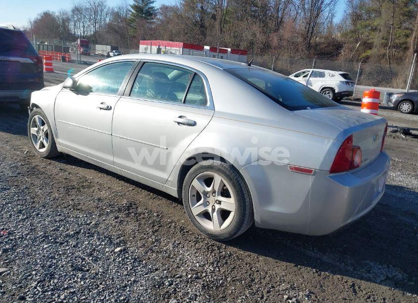 Photo 3 of 2011 Chevrolet Malibu LS (VIN 1G1ZB5E15BF161825)