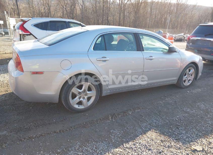 Photo 4 of 2011 Chevrolet Malibu LS (VIN 1G1ZB5E15BF161825)