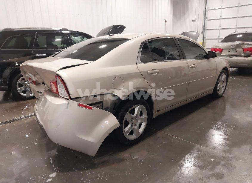 Photo 4 of 2011 Chevrolet Malibu LS (VIN 1G1ZB5E15BF220310)