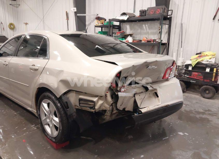 Photo 6 of 2011 Chevrolet Malibu LS (VIN 1G1ZB5E15BF220310)