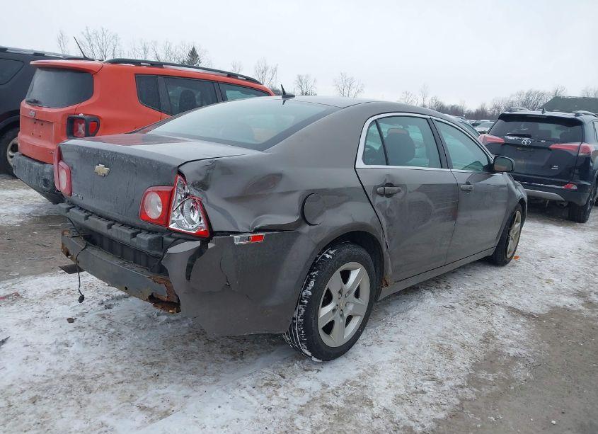 Photo 4 of 2011 Chevrolet Malibu LS (VIN 1G1ZB5E15BF228374)