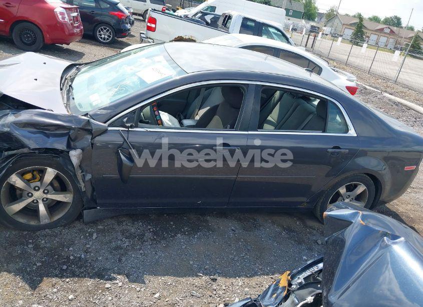 Photo 14 of 2011 Chevrolet Malibu LS (VIN 1G1ZB5E15BF269331)