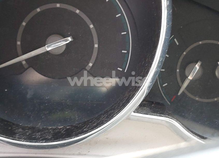 Photo 15 of 2011 Chevrolet Malibu LS (VIN 1G1ZB5E15BF269331)