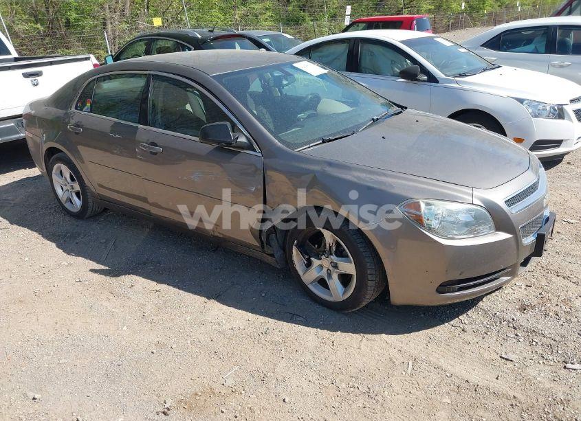2011 Chevrolet Malibu LS (VIN 1G1ZB5E15BF278806) main photo