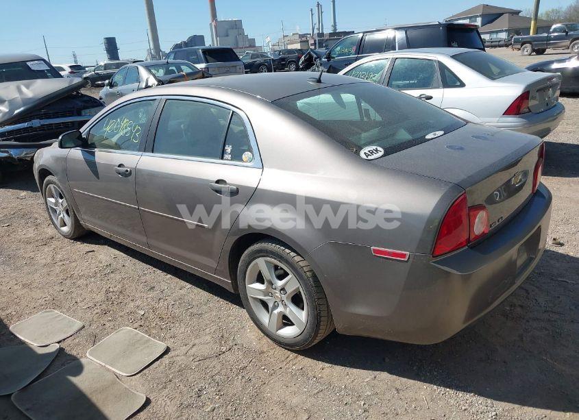 Photo 3 of 2011 Chevrolet Malibu LS (VIN 1G1ZB5E15BF278806)