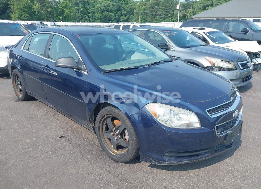 2011 Chevrolet Malibu LS (VIN 1G1ZB5E15BF373768) main photo