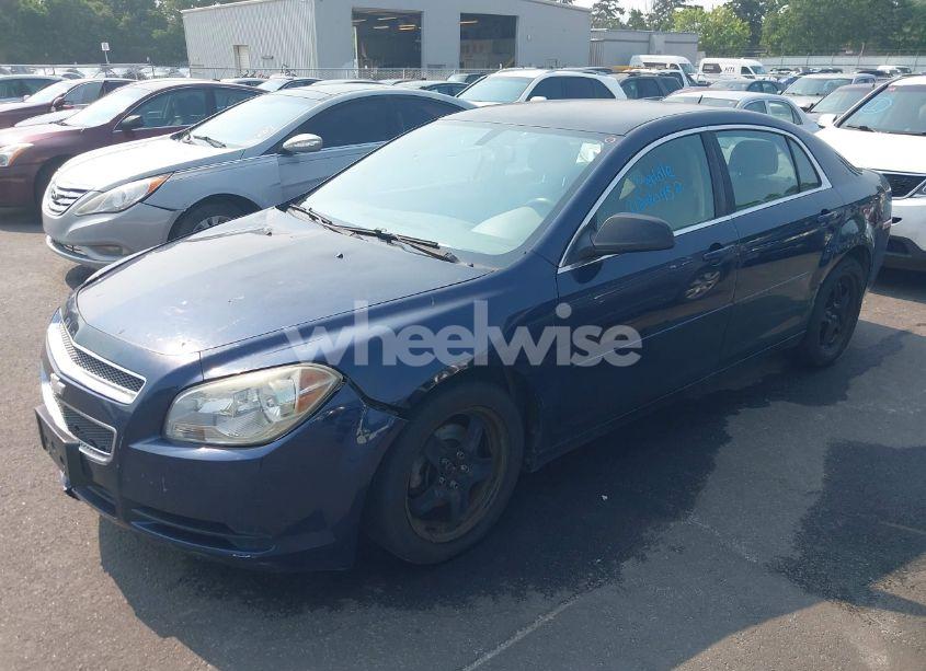 Photo 2 of 2011 Chevrolet Malibu LS (VIN 1G1ZB5E15BF373768)