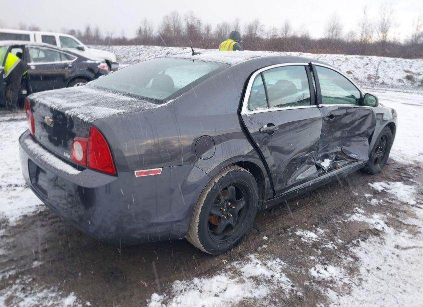 Photo 4 of 2011 Chevrolet Malibu LS (VIN 1G1ZB5E16BF128073)