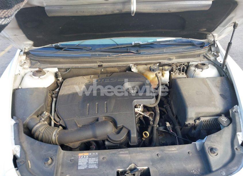Photo 10 of 2011 Chevrolet Malibu LS (VIN 1G1ZB5E16BF194610)