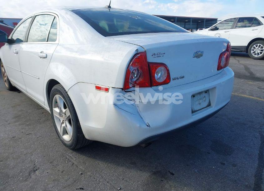 Photo 6 of 2011 Chevrolet Malibu LS (VIN 1G1ZB5E16BF194610)