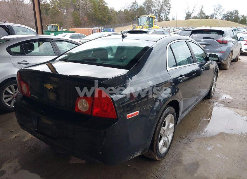 Photo 4 of 2011 Chevrolet Malibu LS (VIN 1G1ZB5E16BF218002)
