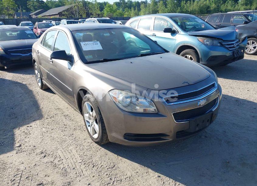 2011 Chevrolet Malibu LS (VIN 1G1ZB5E16BF279379) main photo