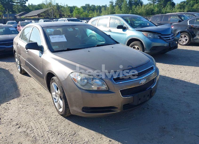 Photo 6 of 2011 Chevrolet Malibu LS (VIN 1G1ZB5E16BF279379)