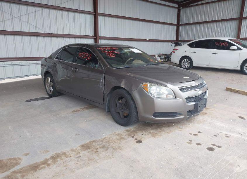 2011 Chevrolet Malibu LS (VIN 1G1ZB5E16BF386576) main photo