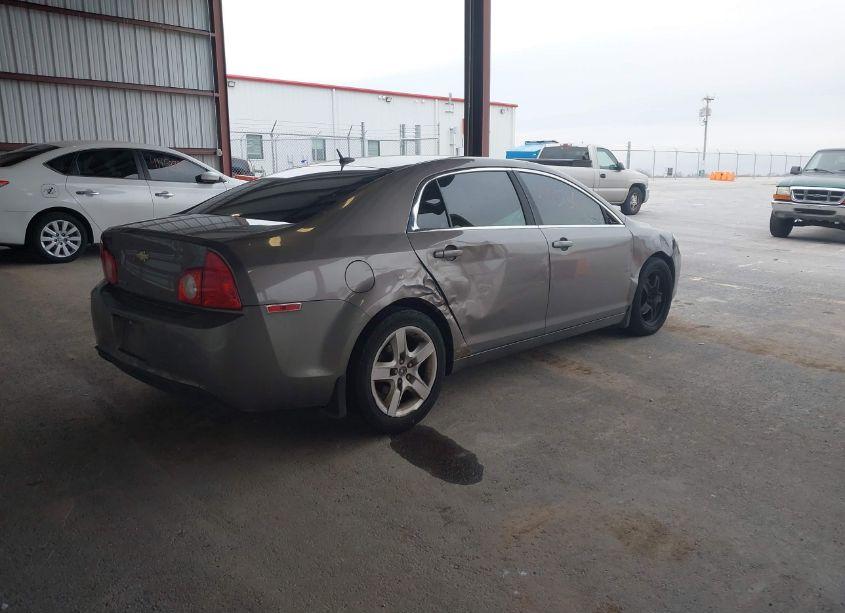 Photo 4 of 2011 Chevrolet Malibu LS (VIN 1G1ZB5E16BF386576)