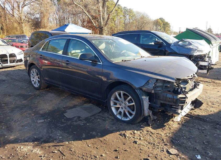 Photo 14 of 2011 Chevrolet Malibu LS (VIN 1G1ZB5E17BF100301)