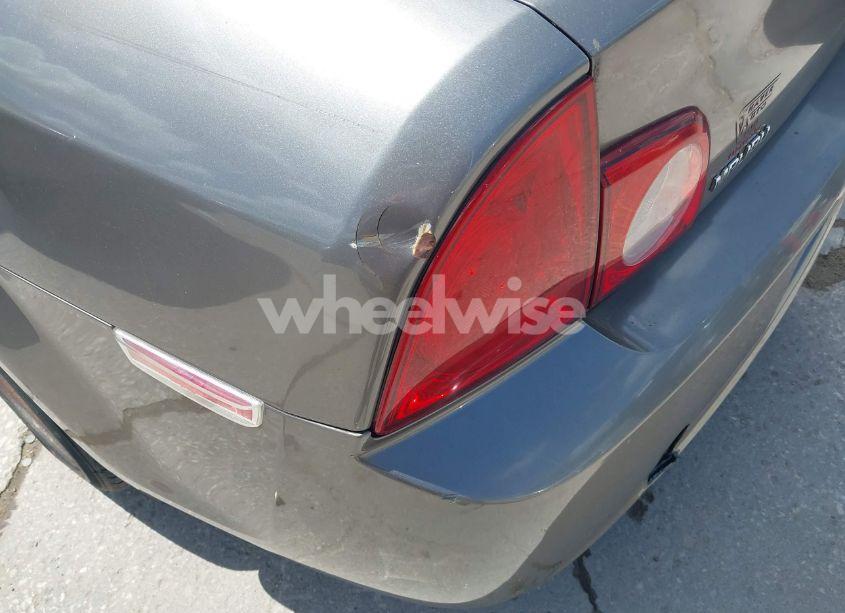 Photo 12 of 2011 Chevrolet Malibu LS (VIN 1G1ZB5E17BF125912)