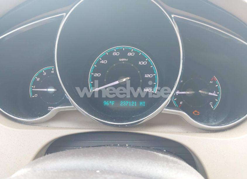 Photo 7 of 2011 Chevrolet Malibu LS (VIN 1G1ZB5E17BF125912)