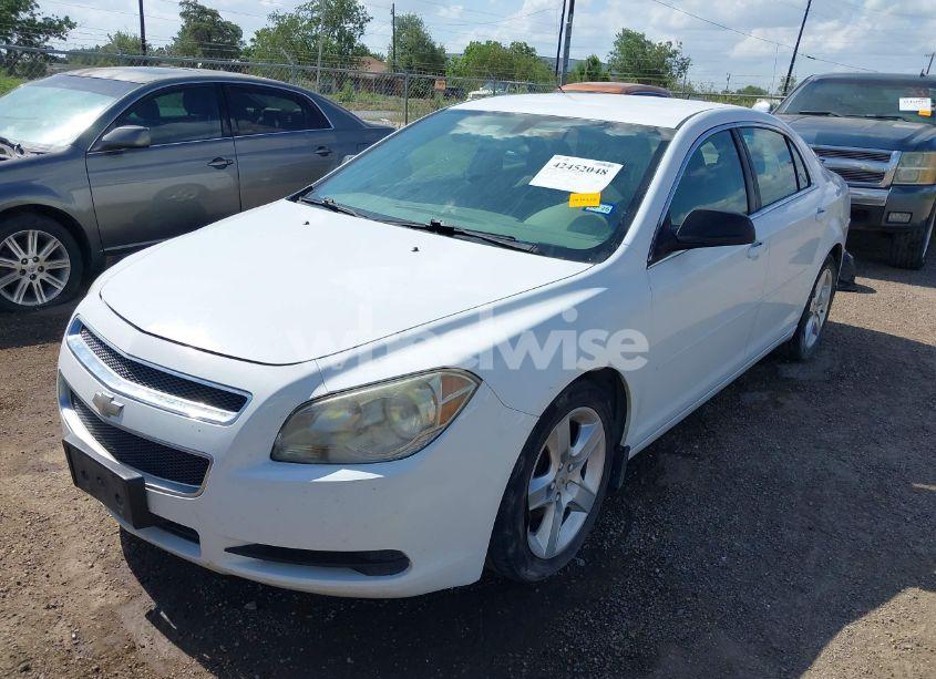 Photo 6 of 2011 Chevrolet Malibu LS (VIN 1G1ZB5E17BF131354)