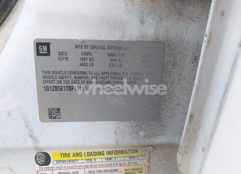 Photo 9 of 2011 Chevrolet Malibu LS (VIN 1G1ZB5E17BF131354)