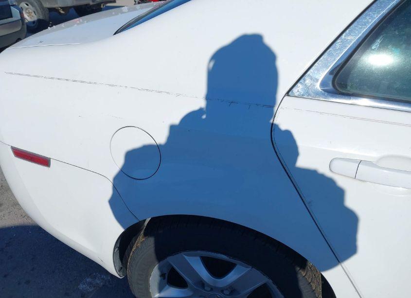 Photo 6 of 2011 Chevrolet Malibu LS (VIN 1G1ZB5E17BF172552)