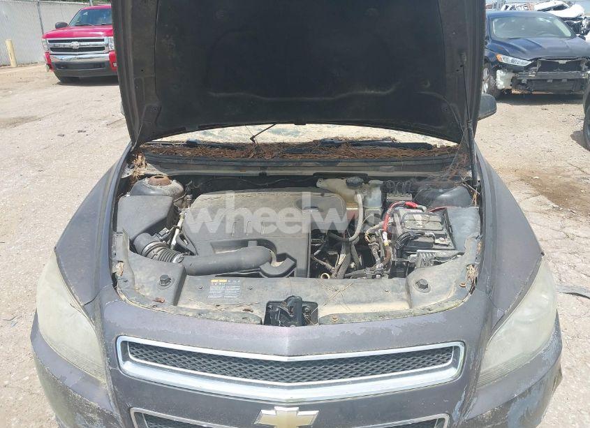 Photo 10 of 2011 Chevrolet Malibu LS (VIN 1G1ZB5E17BF187620)