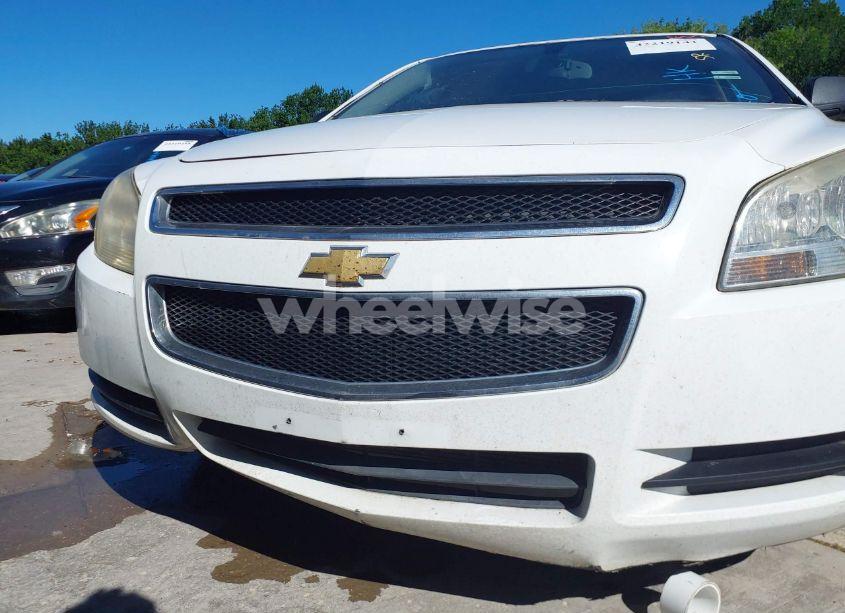 Photo 6 of 2011 Chevrolet Malibu LS (VIN 1G1ZB5E17BF205422)