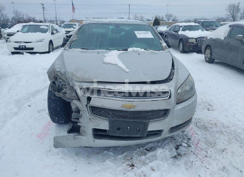 Photo 12 of 2011 Chevrolet Malibu LS (VIN 1G1ZB5E17BF272053)