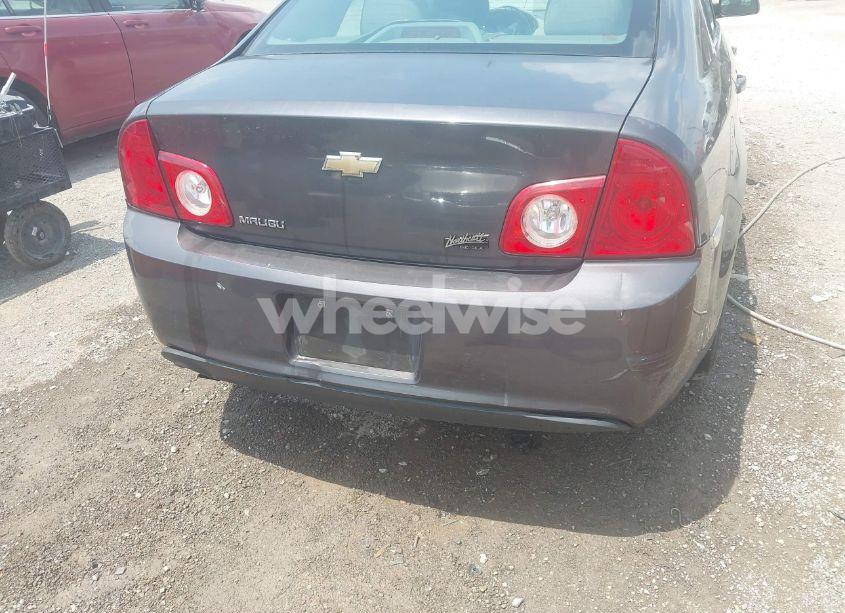 Photo 13 of 2011 Chevrolet Malibu LS (VIN 1G1ZB5E18BF124686)