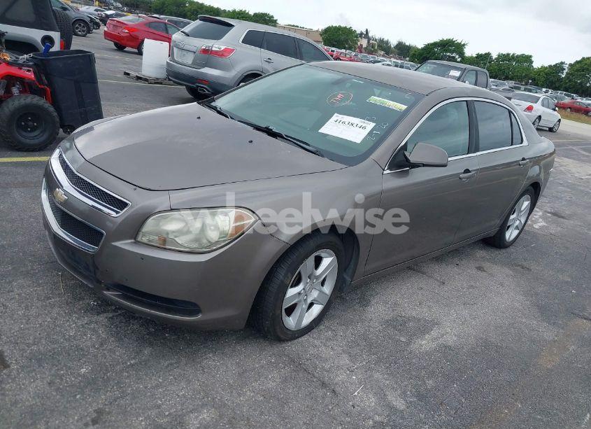 Photo 2 of 2011 Chevrolet Malibu LS (VIN 1G1ZB5E18BF138443)
