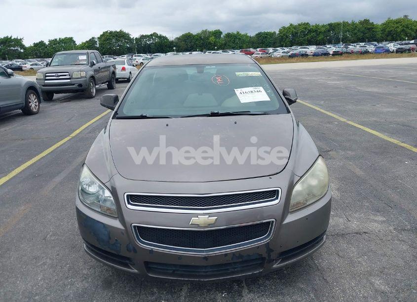 Photo 6 of 2011 Chevrolet Malibu LS (VIN 1G1ZB5E18BF138443)