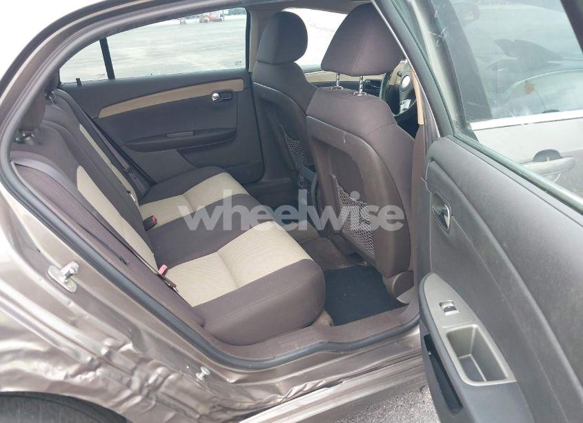 Photo 8 of 2011 Chevrolet Malibu LS (VIN 1G1ZB5E18BF138443)