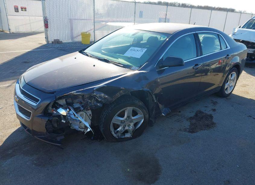 Photo 2 of 2011 Chevrolet Malibu LS (VIN 1G1ZB5E18BF175055)