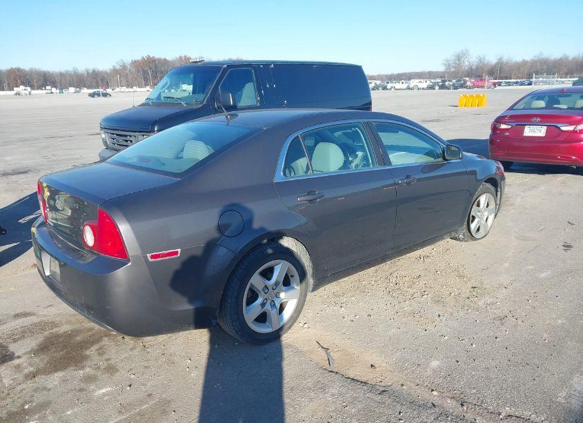 Photo 4 of 2011 Chevrolet Malibu LS (VIN 1G1ZB5E18BF175055)