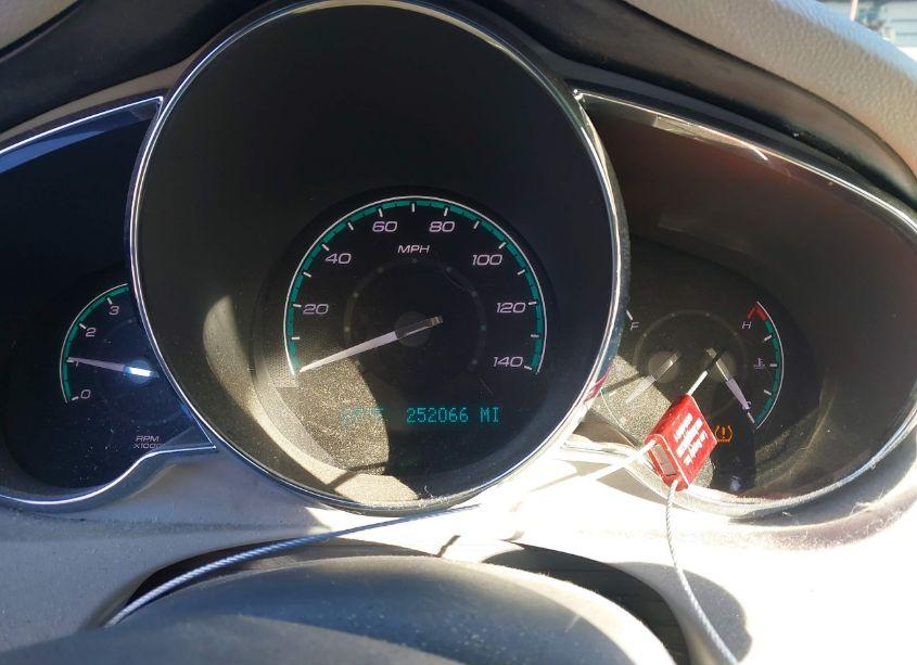 Photo 7 of 2011 Chevrolet Malibu LS (VIN 1G1ZB5E18BF175055)