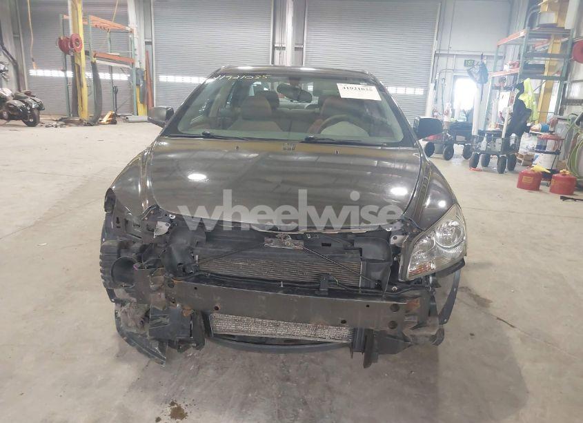 Photo 6 of 2011 Chevrolet Malibu LS (VIN 1G1ZB5E18BF184418)