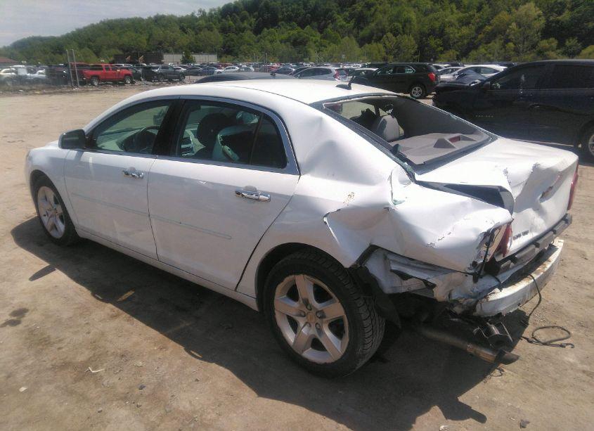 Photo 3 of 2011 Chevrolet Malibu LS (VIN 1G1ZB5E18BF276970)