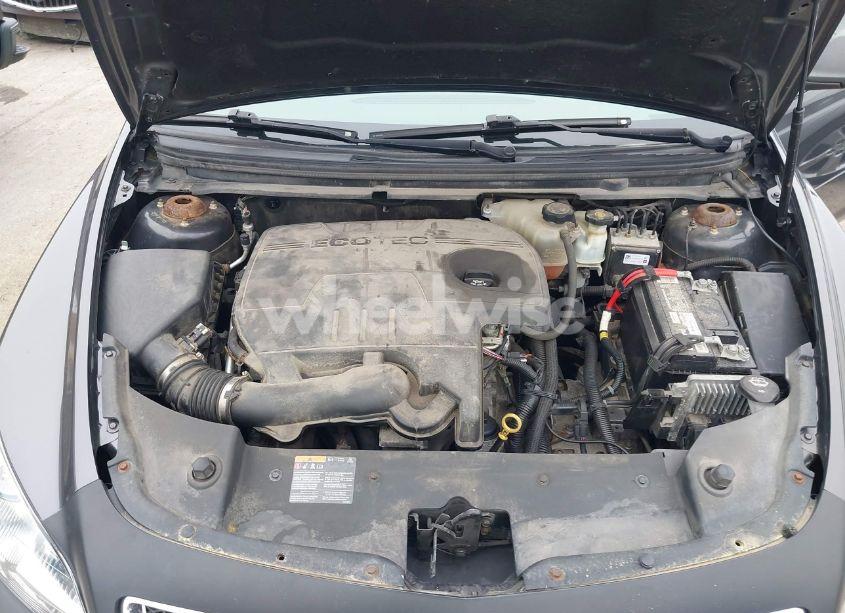 Photo 10 of 2011 Chevrolet Malibu LS (VIN 1G1ZB5E18BF277942)