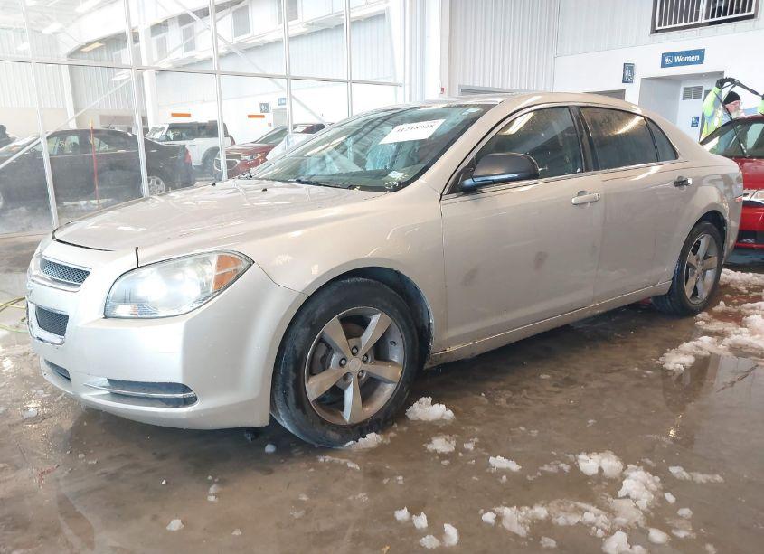 Photo 2 of 2011 Chevrolet Malibu LS (VIN 1G1ZB5E18BF312074)