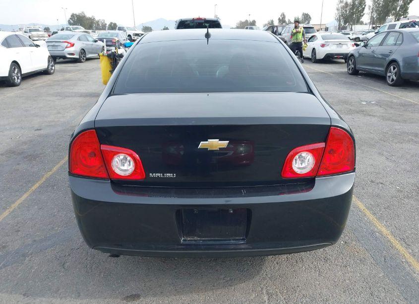 Photo 17 of 2011 Chevrolet Malibu LS (VIN 1G1ZB5E18BF323530)