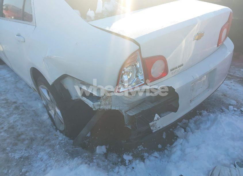 Photo 6 of 2011 Chevrolet Malibu LS (VIN 1G1ZB5E18BF331935)