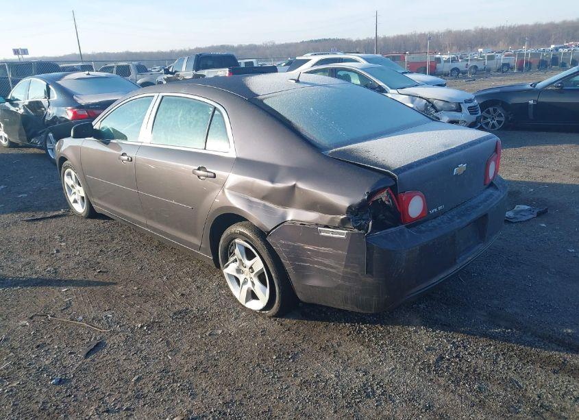 Photo 3 of 2011 Chevrolet Malibu LS (VIN 1G1ZB5E19BF124275)